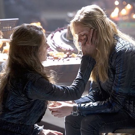 archivesthe100's tweet photo. 2015 x 2025 https://t.co/5ZJ4GymtVE