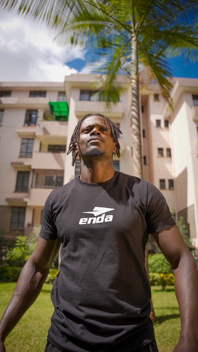 EndaSportswear's tweet image. Mark Otieno ran a best of  10.22s at the Botswana Golden Grand Prix today.
The lane? Blazing.
The shoes? Enda.
The mission? Paris.

#TeamKenya
 #EndaEveryStep 
#MarkOtieno 
#Athletics2025