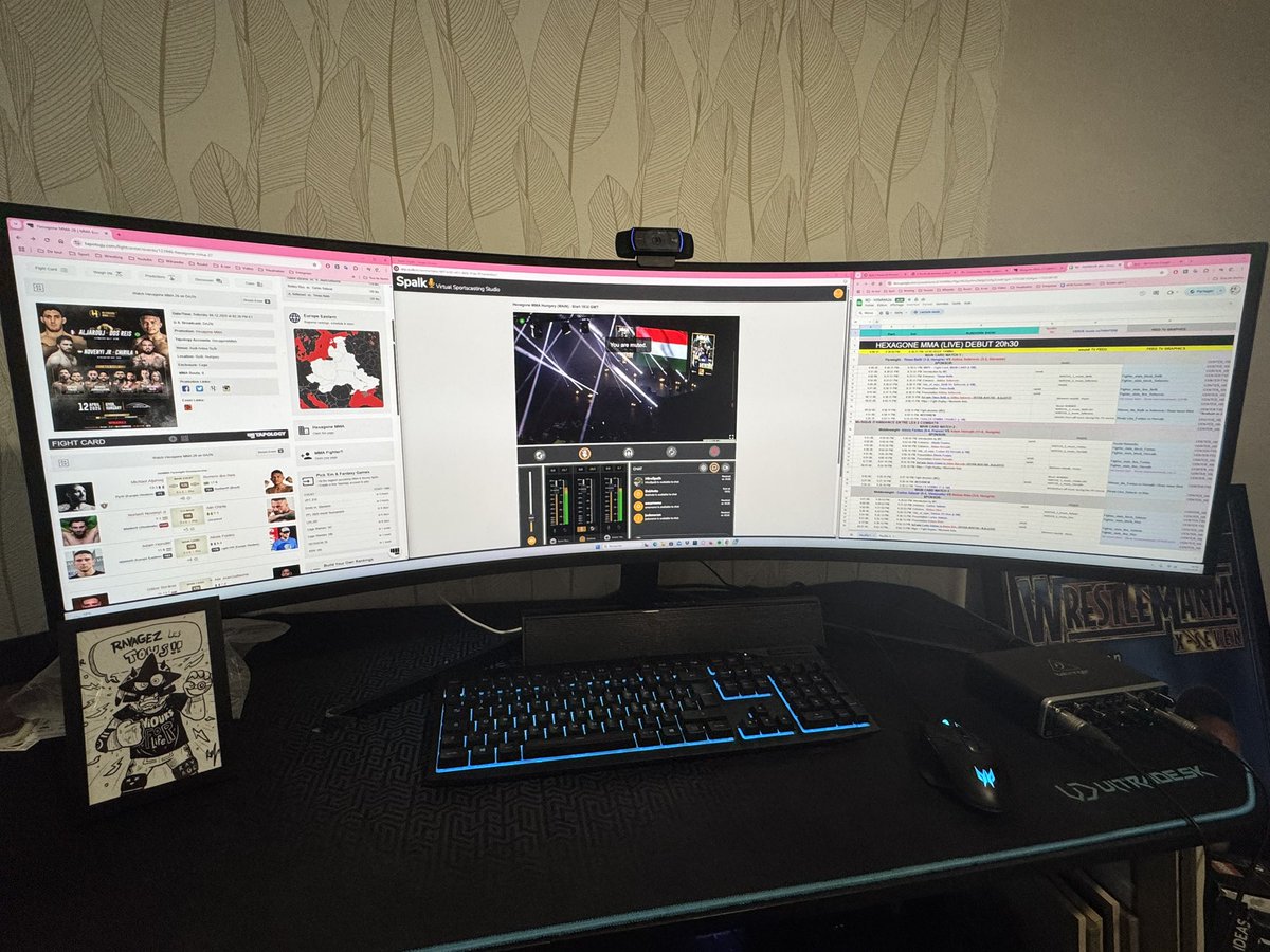 Ce soir commentaire live d’<a href="/HexagoneMma/">HEXAGONE MMA</a> depuis la maison pour PunchTV !

Le show a lieu à Gyor en Hongrie et un main event XXL de prévu entre Michael Aljarouj vs Romero Dos Reis pour le titre flyweight !

Merci à <a href="/SpalkTalk/">Spalk</a> pour son aide dans la mise en place du live !
