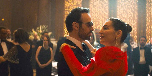 La secuencia del baile en el octavo de Daredevil es la mejor secuencia que ha rodado Marvel en años y de esta burra no me bajo