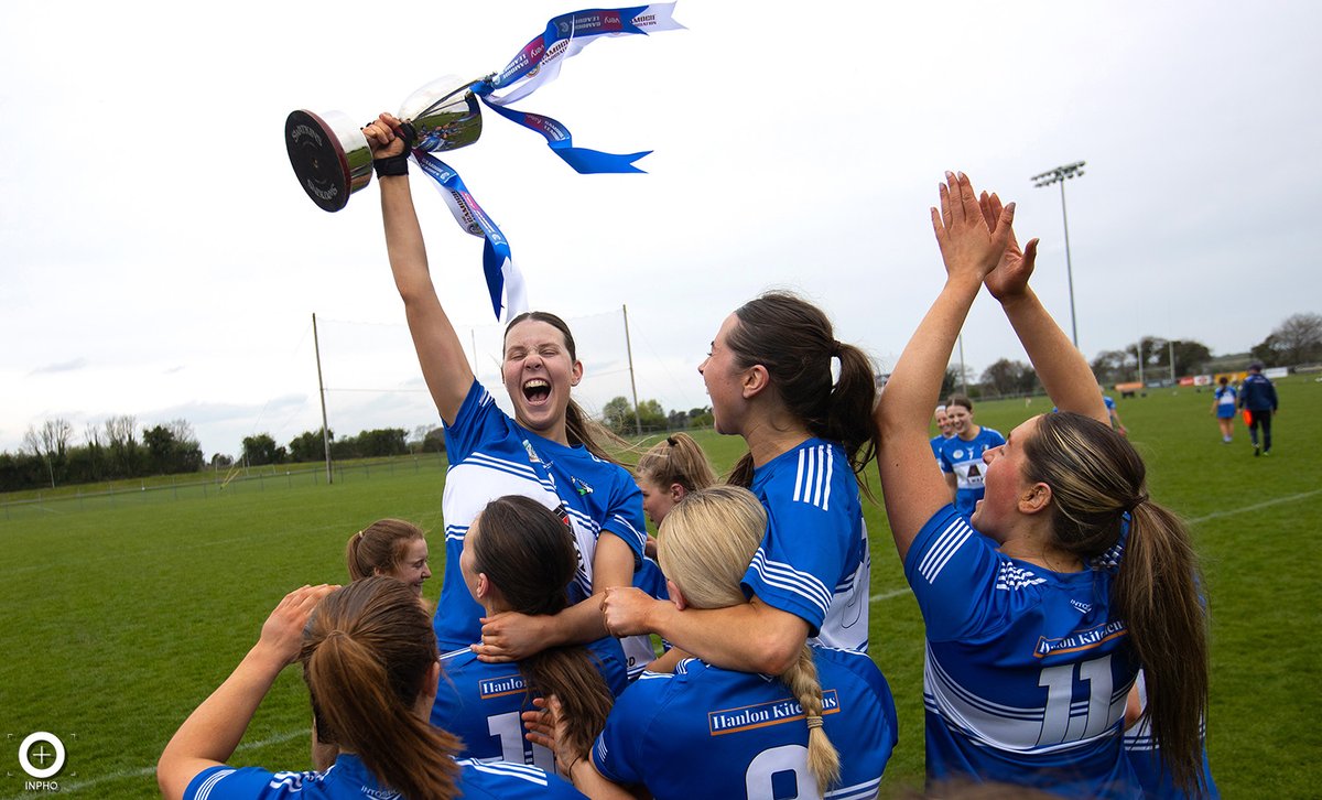 It was <a href="/laois_camogie/">Laois Camogie</a> who were crowned <a href="/verynetwork/">Very</a> <a href="/OfficialCamogie/">The Camogie Association</a> Division 3A champions today with victory over Roscommon! (📸 <a href="/_leahscholes/">Leah</a>)
