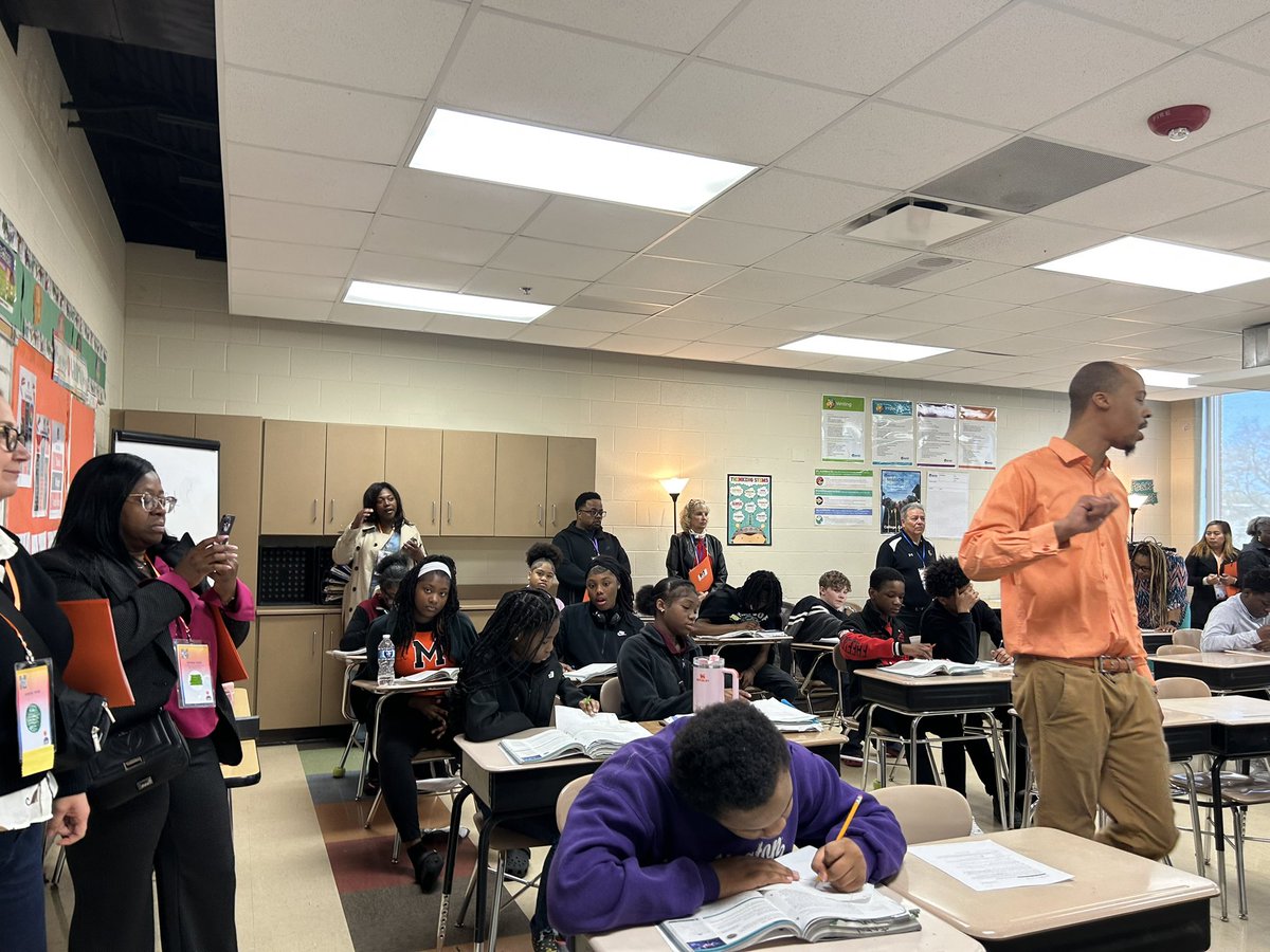 MadisonMiddleSchool tweet media