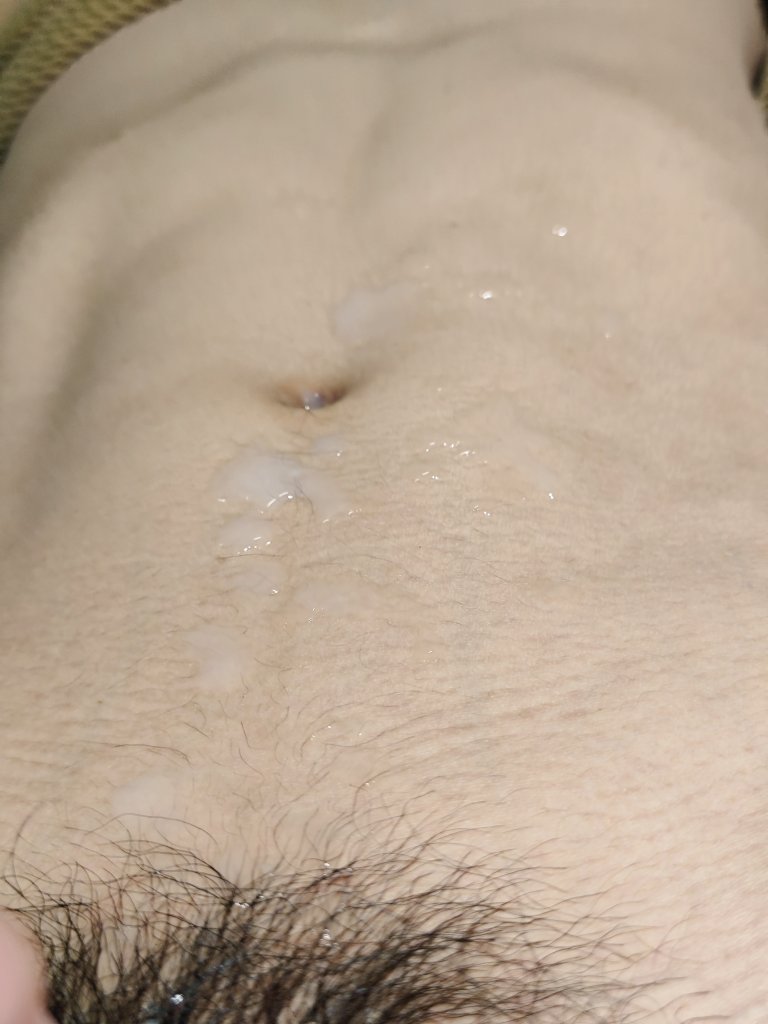 zh_czz's tweet photo. 白皮薄肌男大第二弹（2/2）
鸡巴又大，水又多，射完尿，尿完射，暂时宣布这根是今年最佳😘
#狗 #龟责 #大屌 #农牛 #潮吹 https://t.co/vnVKdr67Af