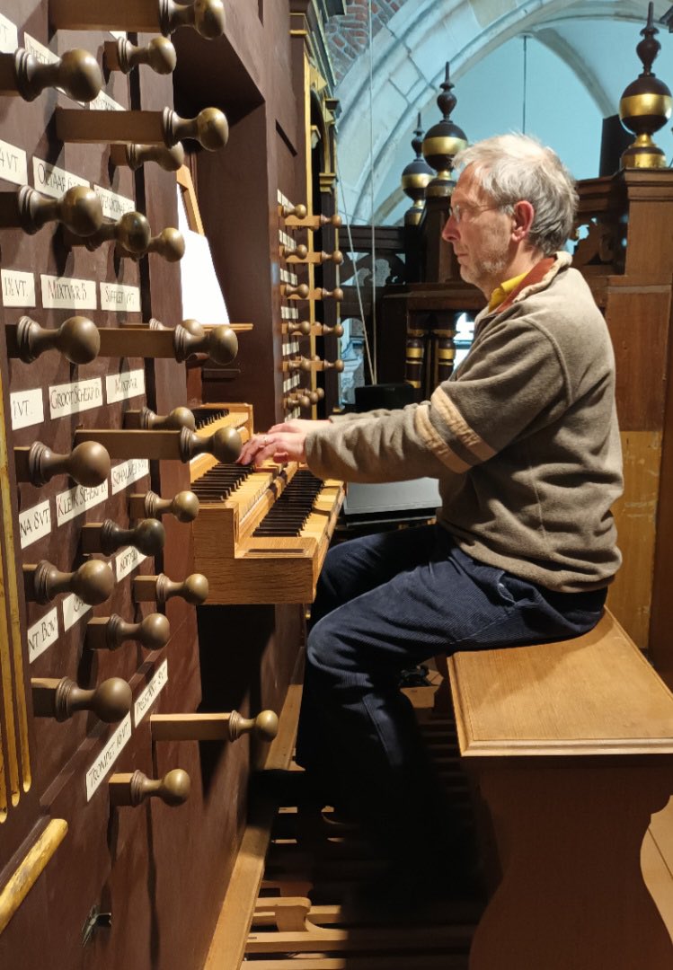 Inloopconcerten's tweet photo. Carel Cames van Batenburg (orgel)
Ma 14 april 2025
13-13.30u
Toegang vrij
Groot Auditorium @UniLeiden 
Rapenburg 73
Leiden

 #inloopconcerten2025

@UniLeidenNews @LeidenCity @LeidenCityEvent @OntdekLeiden @hartvanleiden1 @LeidenKlassiek https://t.co/wx8K23Egur