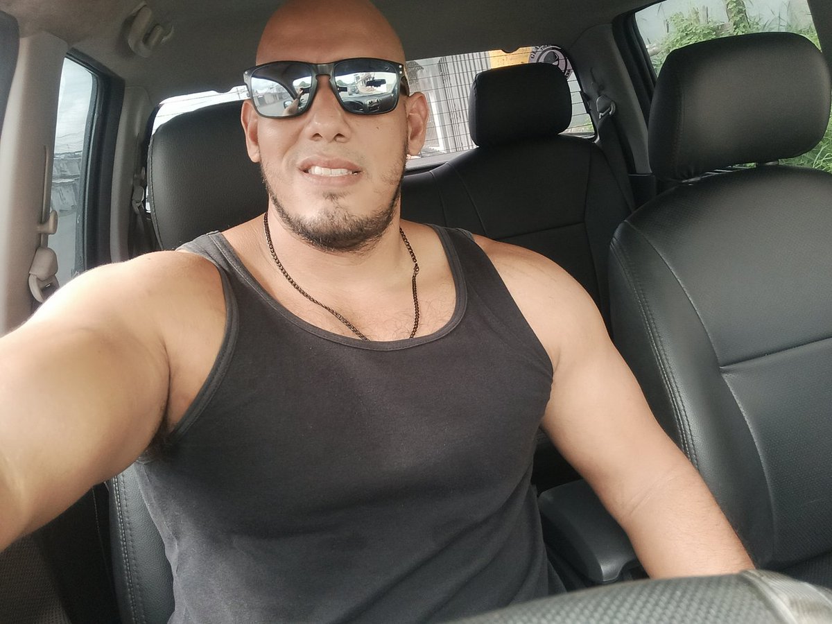 carlorp20's tweet photo. 😎 https://t.co/CGInrkYOrr