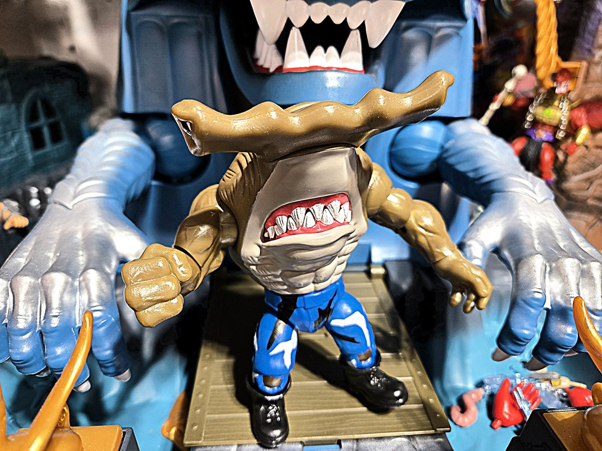 cracktasticpod's tweet photo. Happy #streetsharksaturday New video on YouTube https://t.co/tOdTd8JQbO #thepfpn #cracktasticplastic #unboxing #firstimpressions #review #collectingfamily #toyphotography #jab #streetsharks #jawsome https://t.co/v03iKik2OA