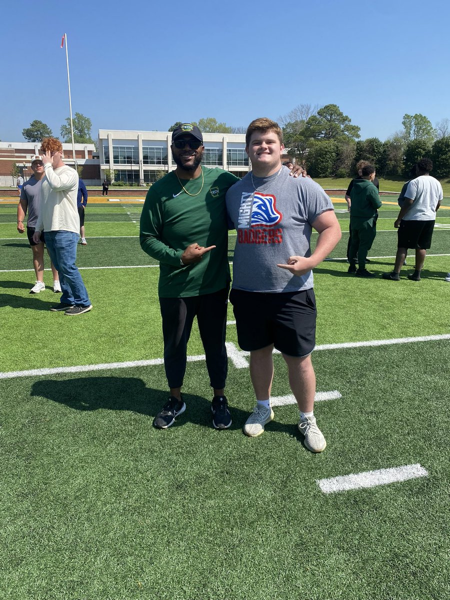 Evan Spears π (@spears_evan) on Twitter photo Fortunate to be able to go with one of my guys, class of β26 guard <a href="/GrantRollins13/">Grant Rollins</a> to Arkansas tech today to watch their spring game! Thank you for inviting him <a href="/Coach_Hutch68/">Richard Hutchings</a> heβs a ball player and going to have a big senior season! Fortunate to be able to go with one of my guys, class of β26 guard <a href="/GrantRollins13/">Grant Rollins</a> to Arkansas tech today to watch their spring game! Thank you for inviting him <a href="/Coach_Hutch68/">Richard Hutchings</a> heβs a ball player and going to have a big senior season!