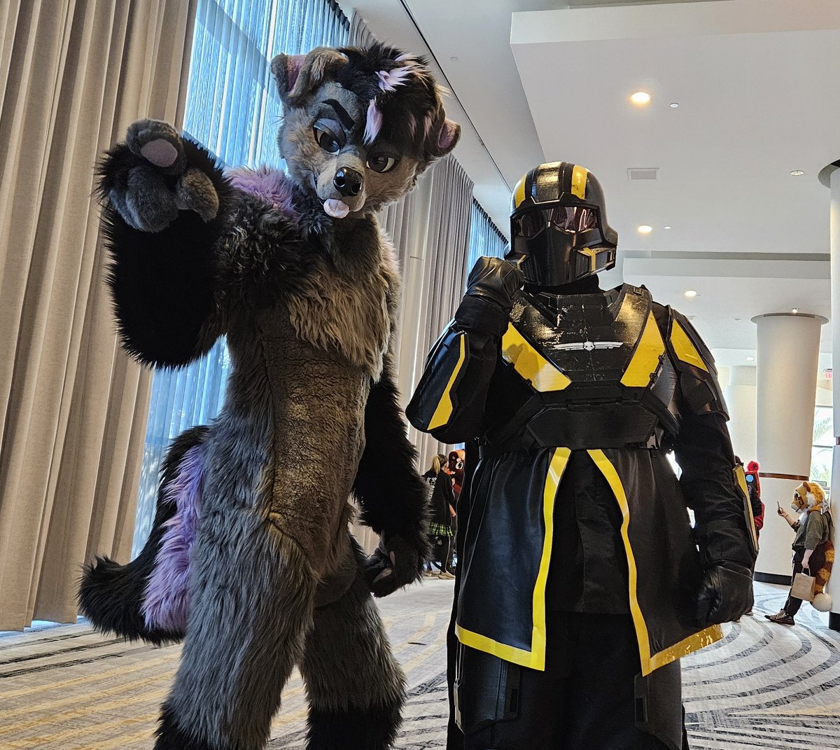 I'll hellbomb u rn if u dont give me canes tendies and a hug, do NOT test me 😋💜