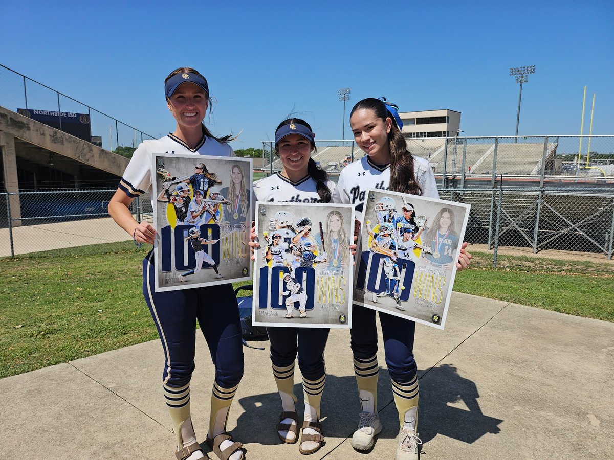 OCSoftball tweet media