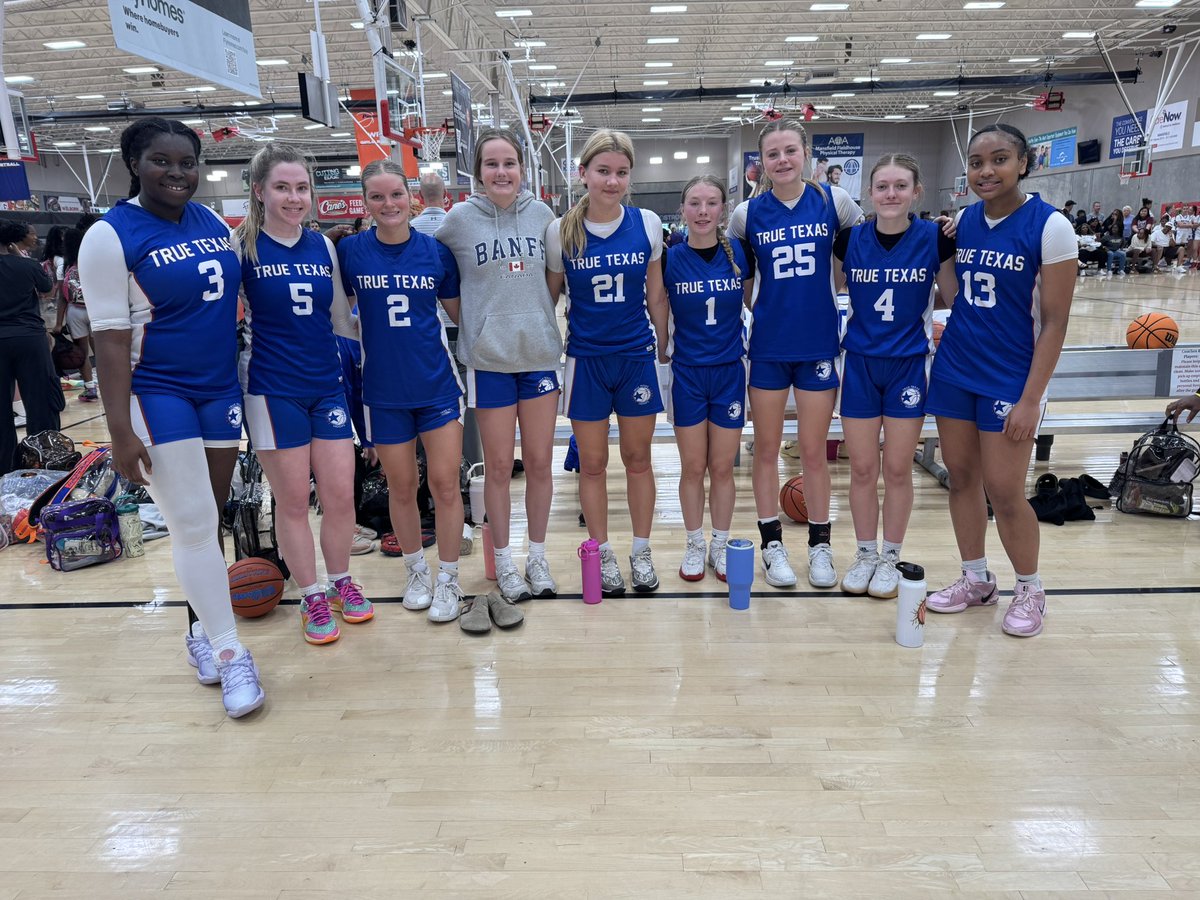 TeamKiddTexas's tweet photo. True Texas Hoops 15u S40 defeated Texas U Truth 16u Swipa 70 to 40! 

Stay True Play True 🔵⚪️ https://t.co/QUcEevMMhr