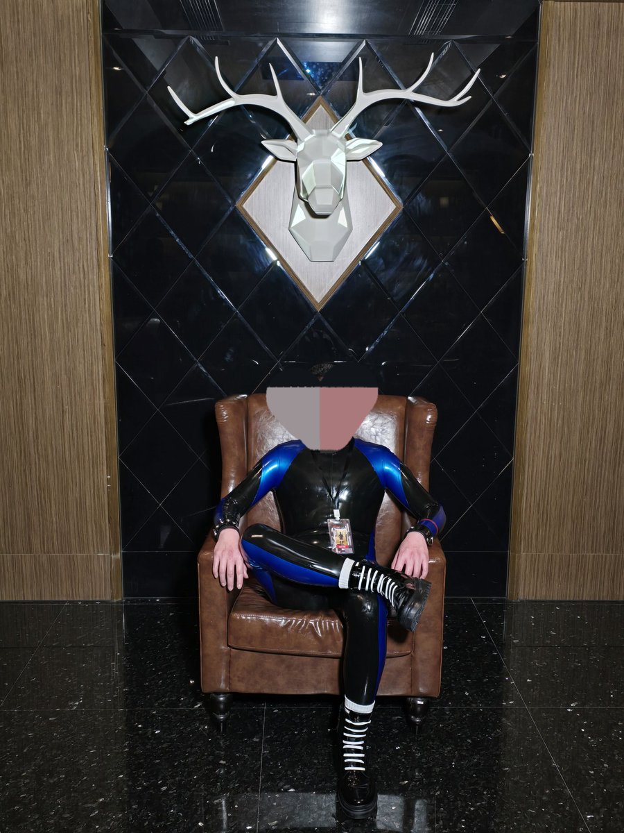 開心的膠星人聚會