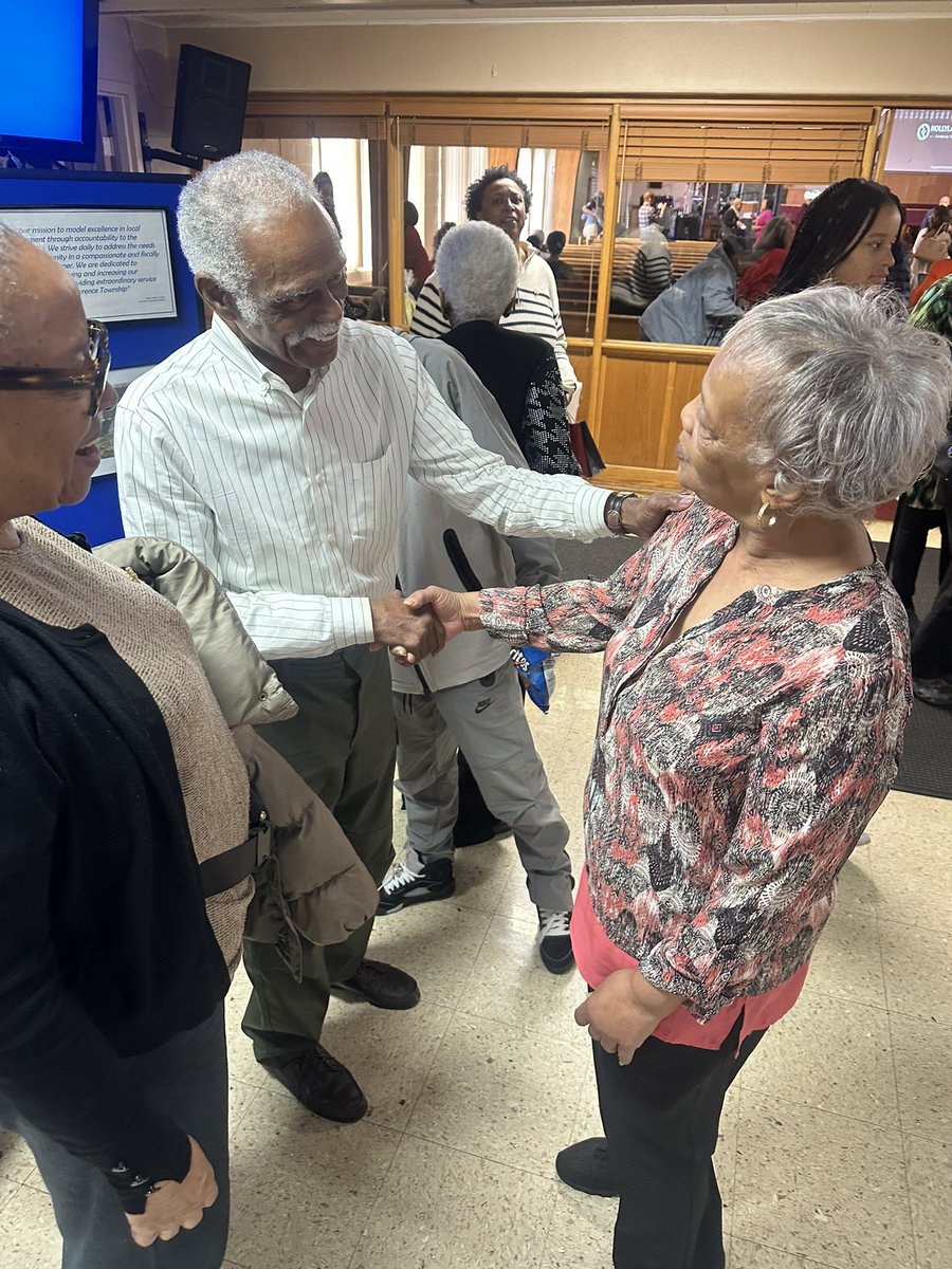 TalleyTrustee's tweet photo. Really great to be back at Zion Hope Church this afternoon for their “Women of Virtue - She Is” event! Very grateful to Pastor McGee and his team for welcoming us and for hosting such a wonderful event for women in our community to connect and spread an uplifting message! https://t.co/PaeoGLjTI1