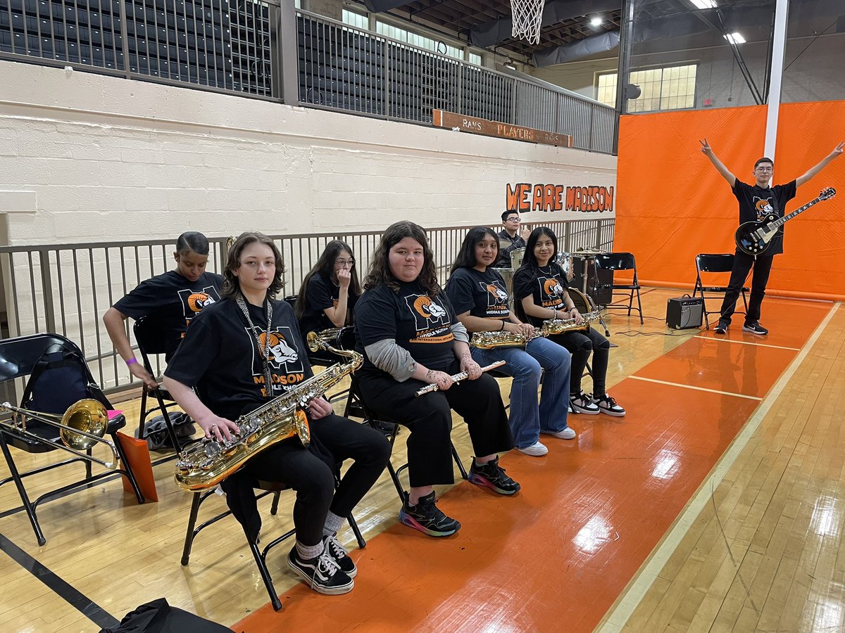 MadisonMiddleSchool tweet media