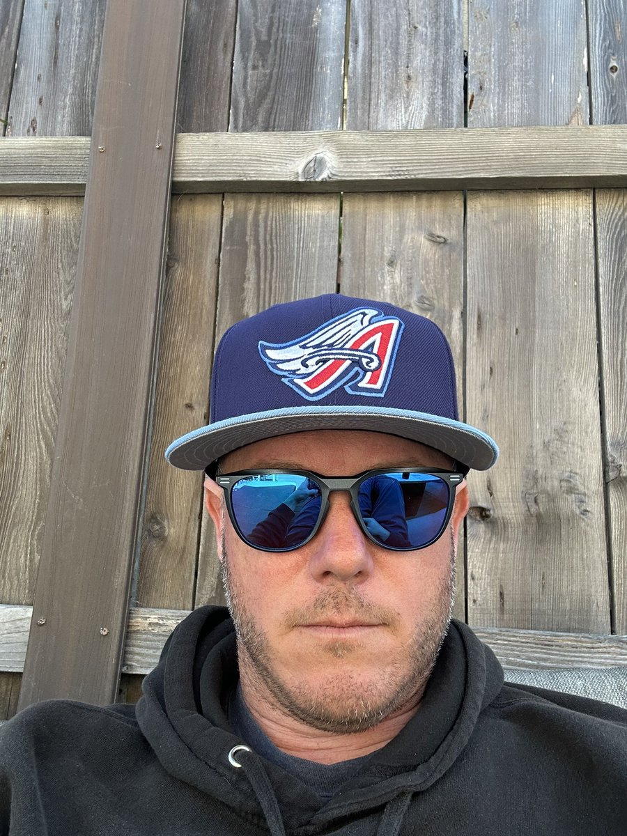 RyanAngelsFan's tweet image. Probably the worst logo in MLB history but I’m still rocking it #RepTheHalo