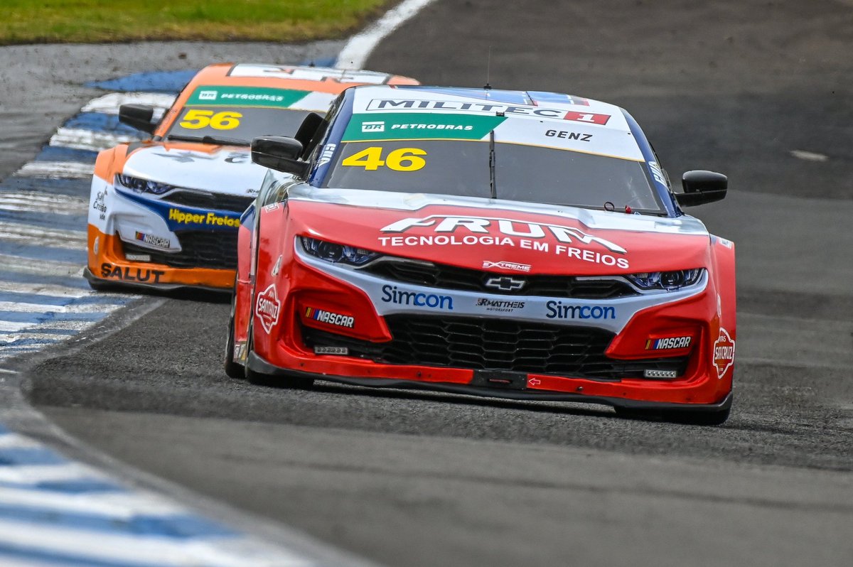 NASCARBrasil's tweet photo. Thiago Camilo confirmou o melhor tempo no segundo treino. Na classe Challenge, o estreante  Bruno Baptista garantiu a primeira posição.

🗓 Etapa 2 |  @autodromodelondrina

🏁 CORRIDA 1 #Sunsetrace
Sábado, 12/04 - 17h30

🏁 CORRIDA 2 
Domingo, 13/04 - 13h00 https://t.co/N6DFhHFAAc