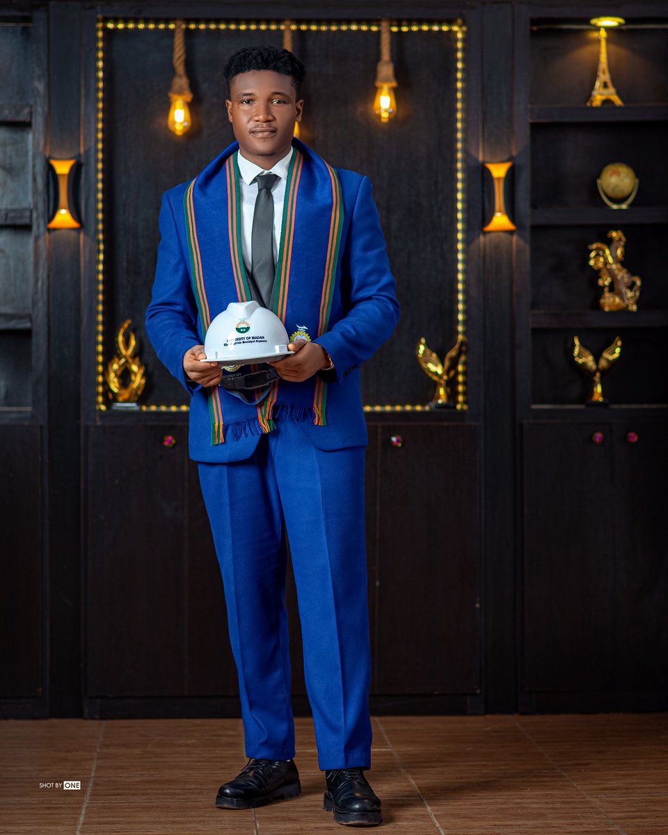 Bazboy36's tweet photo. INTRODUCING 

Shokunbi, Abdulbasit Adebayo [GMNSE]
https://t.co/Bm5BaVpoZN (Second Class Honours, Upper Division), Petroleum Engineering, University of Ibadan. https://t.co/XBYraelNyy