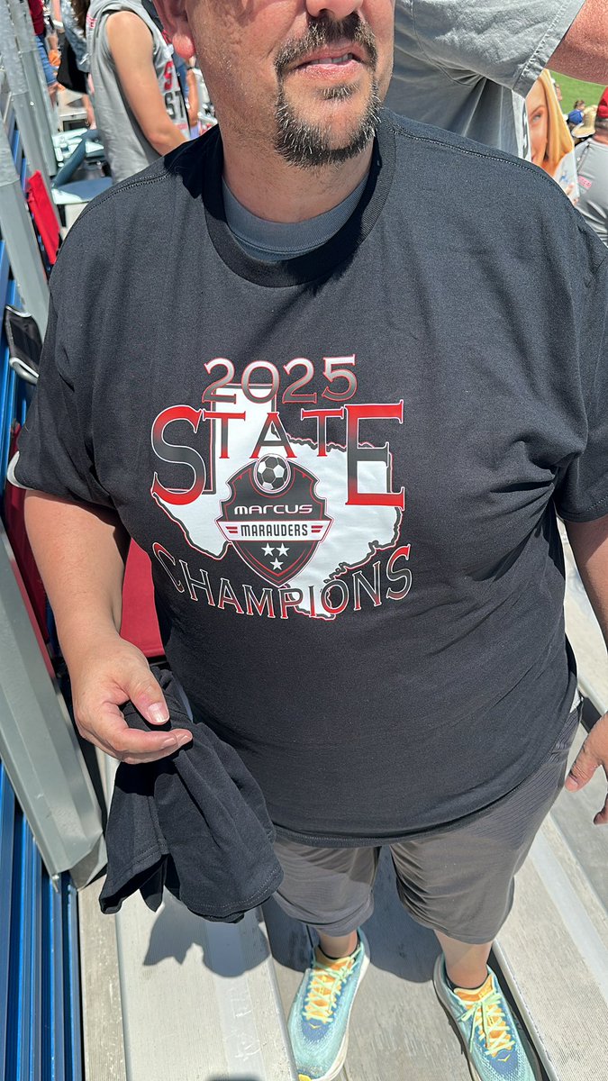 MarcusPAGuy's tweet photo. @Marcus_MMFCG Wins the state championship!! @Marcus_HS @MarcusRedNation I got the shirt to prove it!! https://t.co/409OyY7HHH