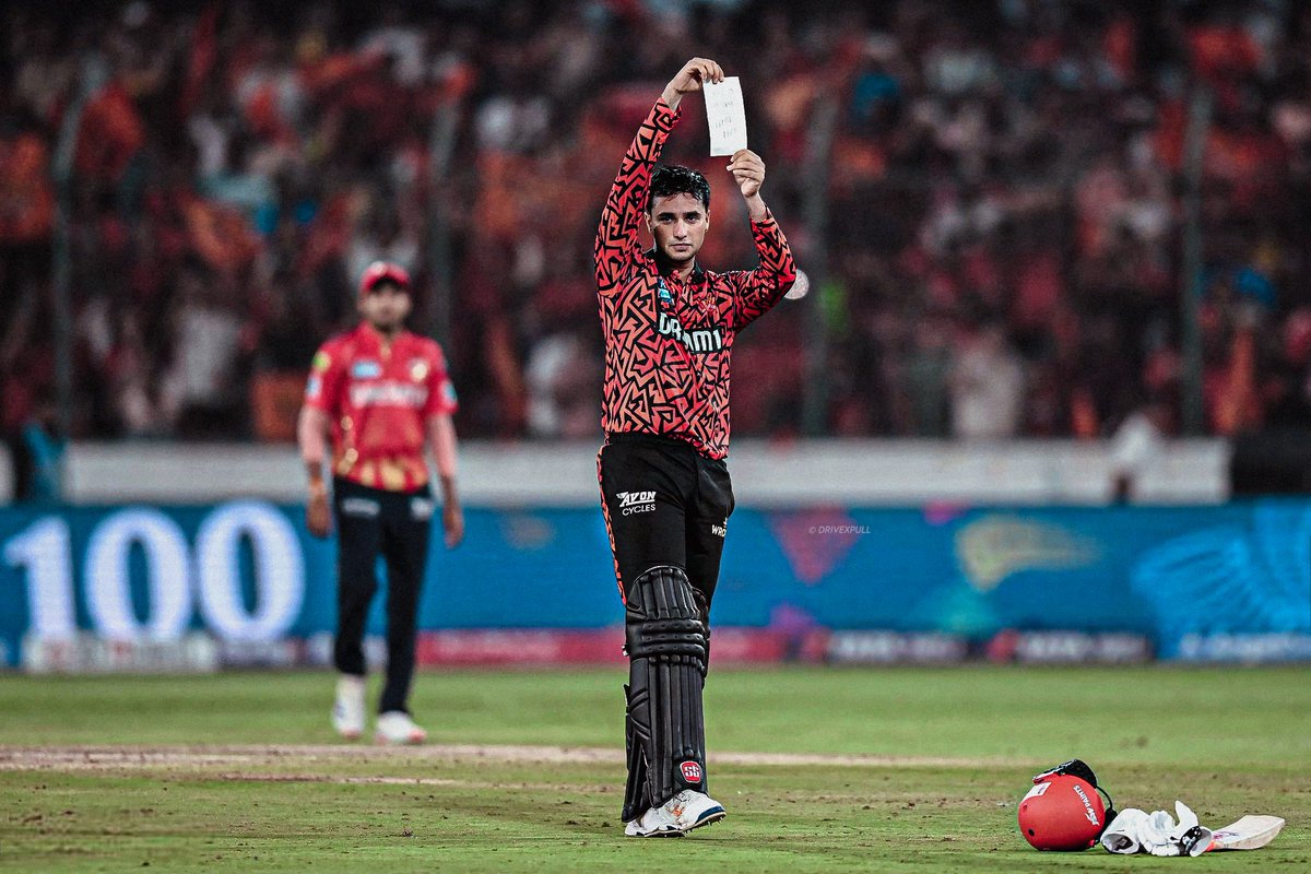 iAkashKumarSah's tweet photo. Celebration 🥶🔥 https://t.co/GplCi5rH1f