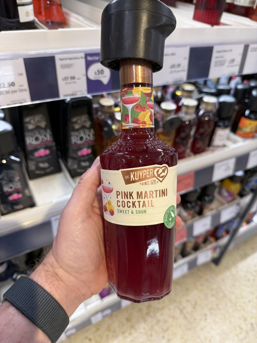 All_Things_New_'s tweet image. New Drinks! 👀 At Sainsbury’s @sainsburys @FeverTreeMixers #sainsburys #tastethedifference #fevertree #cocktail #pinkmartini #spritz #wellthisisnew