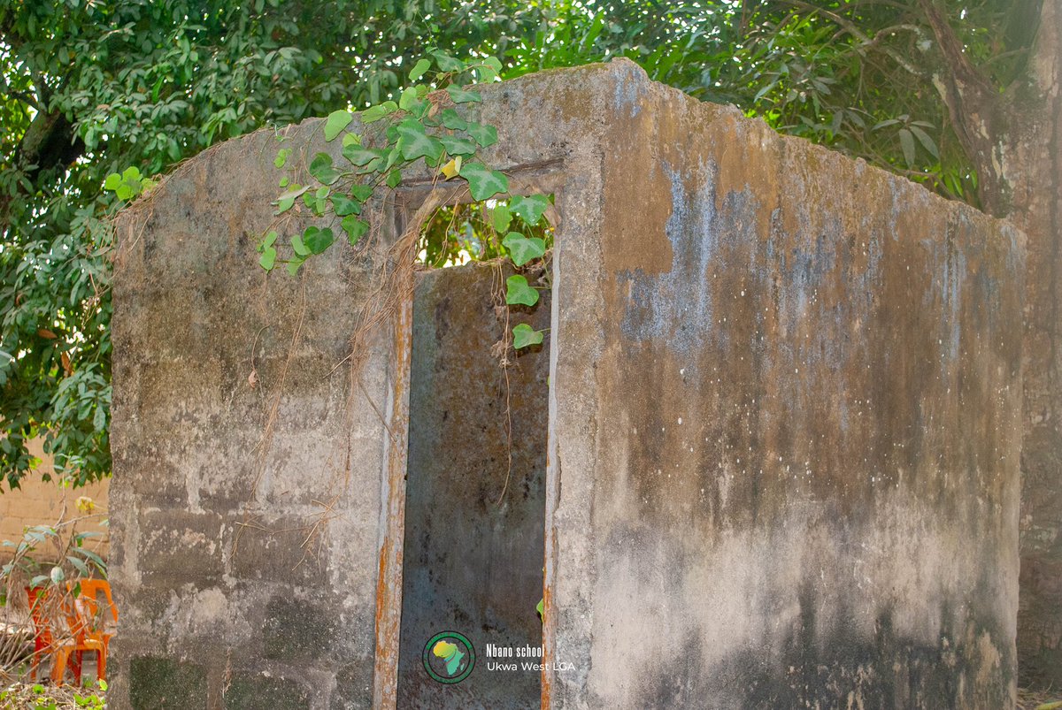 GramazeD's tweet photo. It’s heartbreaking.

We only hope we can help communities like this with all they need, but we must make sure we do the much we can for them. Alaigbo must be great again! 

#Gramaze #EducationForAll https://t.co/jwwVb6Ukxd