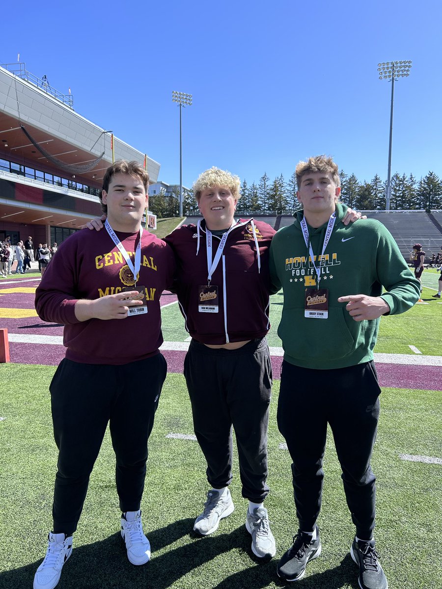 I had a great time today at <a href="/CMU_Football/">Central Michigan Football</a> spring game! Thank you <a href="/coachdfulton/">Derek Fulton</a> and <a href="/CoachMurphy87/">Keith Murphy</a> for the invite!