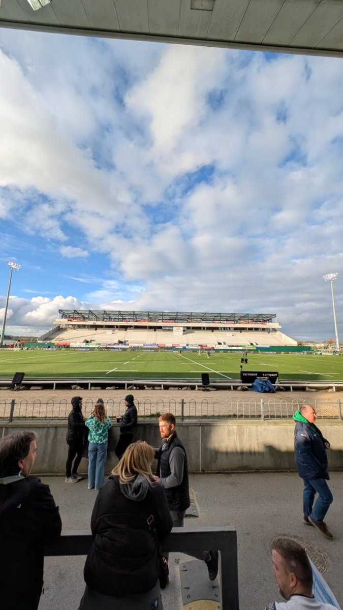 Eanna00's tweet photo. Je suis très très très nerveux #CONvR92 #CONvRAC https://t.co/PNRFwotfIT