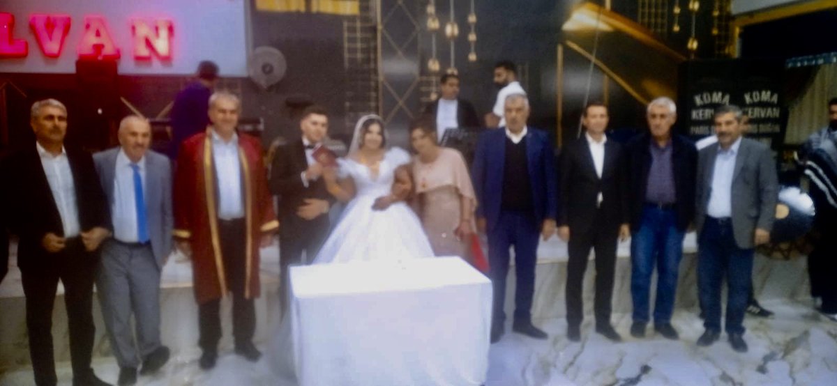 mustafa_cidir's tweet photo. KAYA ve KURT Ailelerinin düğün merasimine katılarak çiftimizin nikahlarına şahit ettik.. 

Halil İbrahim ve Berfin kardeşlerime iki Cihan saadeti dilerim.. https://t.co/05q81eFR6I
