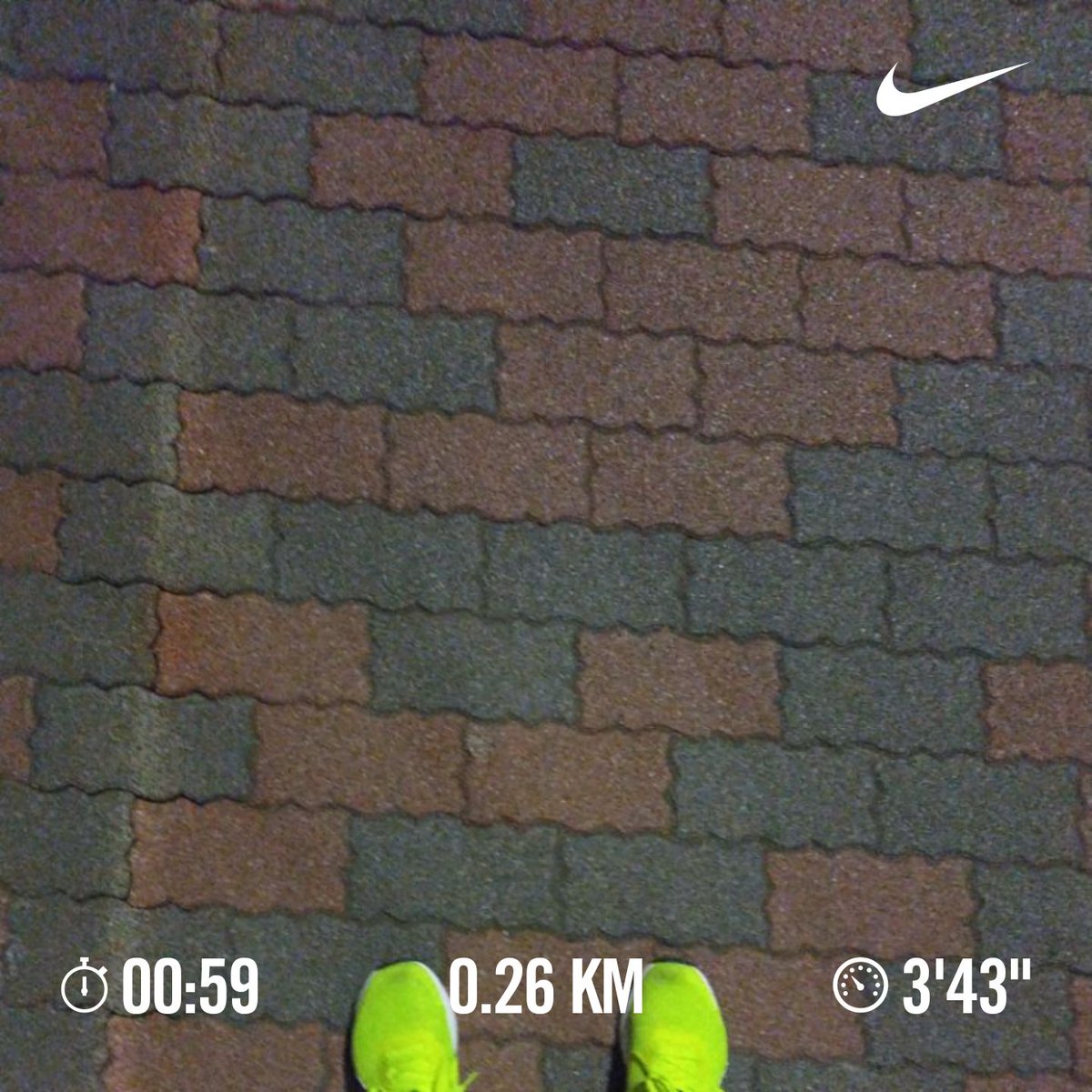 ★ラン記録  第119話★
R7、4月13日 2時30分  
身体、8.5割好調。

体幹トレーニング   ➡  100秒
ストレッチ、15分

250m  ×  1本(57秒)

3kmランニング
タイム …  15分54秒

今日は250m＋3km走りました‼️

#ランニング #running
#筋トレ
#陸上 #陸上競技
#中距離ランナー