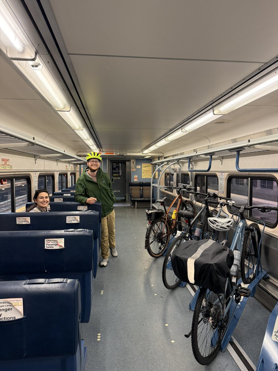 LauraDuke123's tweet photo. Obsessed with the MARC bike car!!! So easy for us to get to BWI to bike to Annapolis! Thank you @mtamaryland!!! #bikedc https://t.co/Jriho95xrv