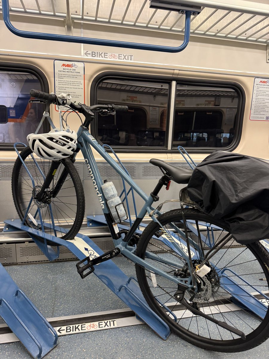 LauraDuke123's tweet photo. Obsessed with the MARC bike car!!! So easy for us to get to BWI to bike to Annapolis! Thank you @mtamaryland!!! #bikedc https://t.co/Jriho95xrv