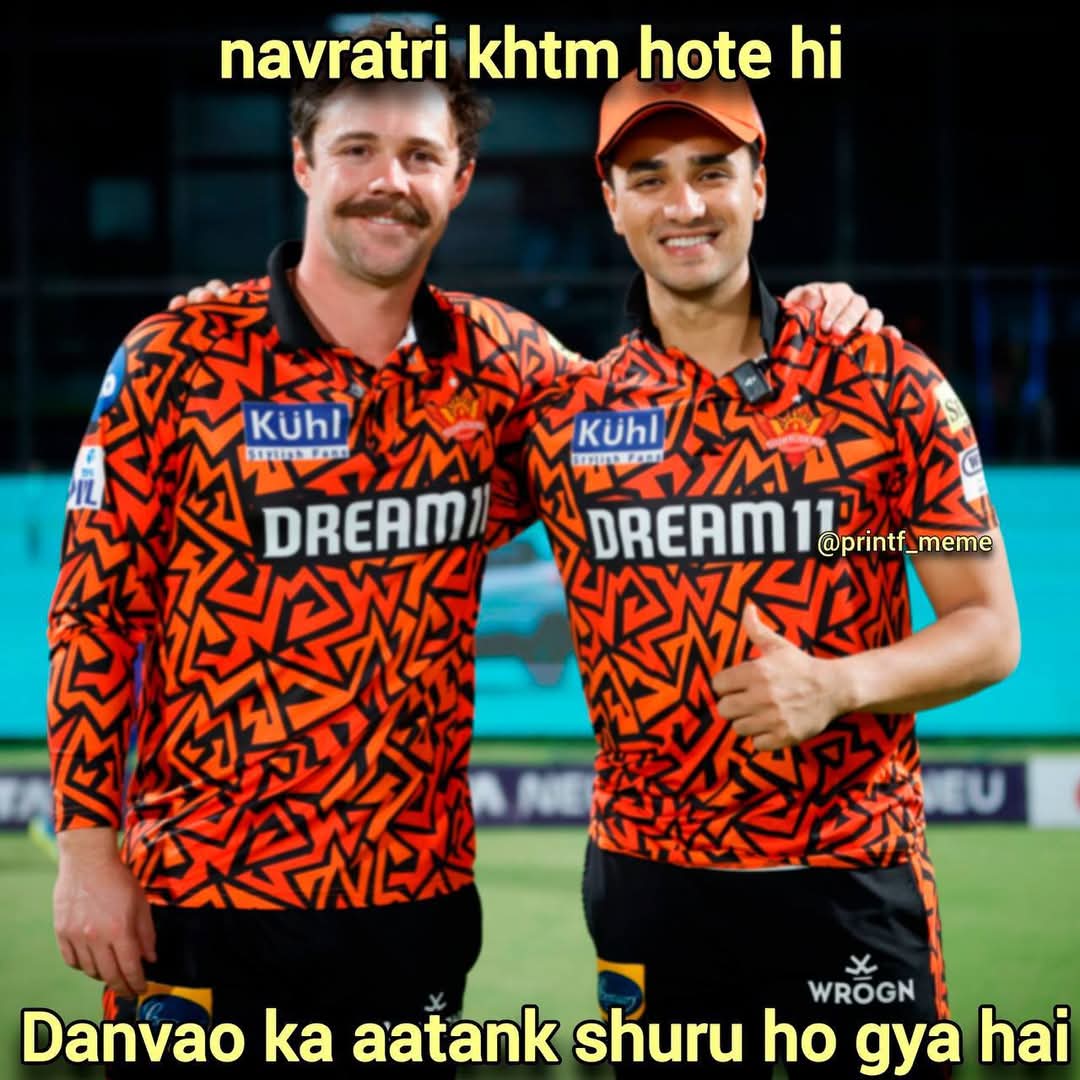 Ch_prashant11's tweet photo. नवरात्रि खत्म होते ही

दानवाओ का आतंक शुरू हो गया है🤣🤣🤣🤣 #IPL2025 https://t.co/j4z0m7MBRh