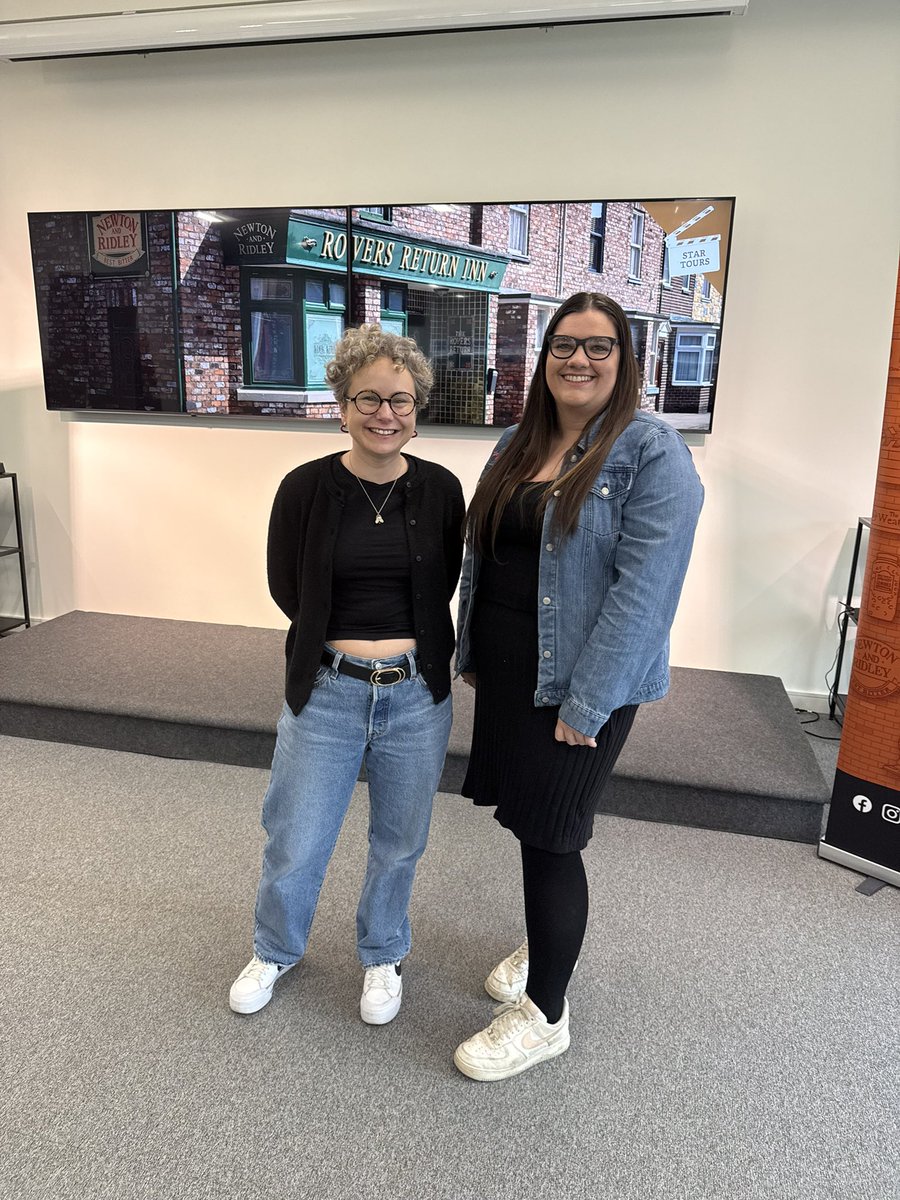 elizabethloux's tweet photo. Today’s star tour was… Gemma Winter-Brown❤️ Dolly is absolutely lovely! #corrie #startour #coronationstreetstartour https://t.co/9n0pe7xYYA