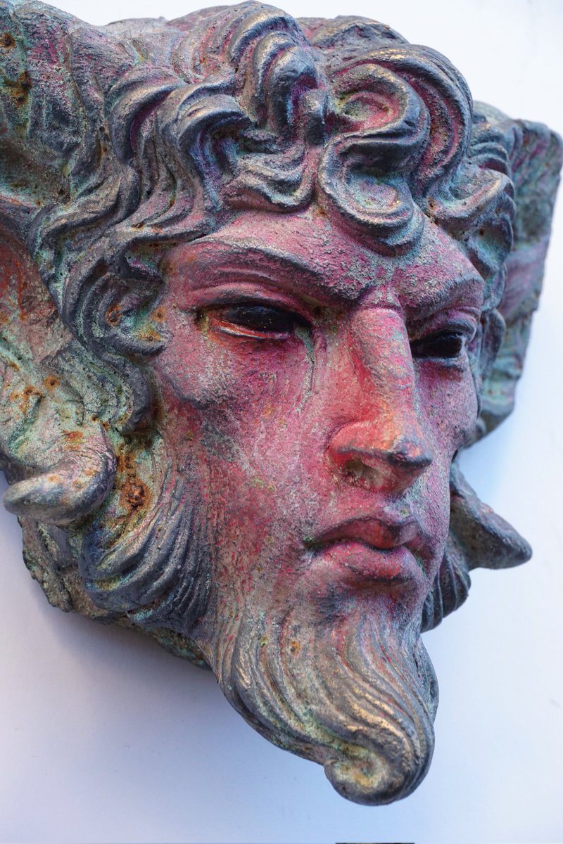 TomasBarcelo4's tweet photo. "Malus Maer"
#escultura #arte #fantasy https://t.co/LMmbZZpy9T