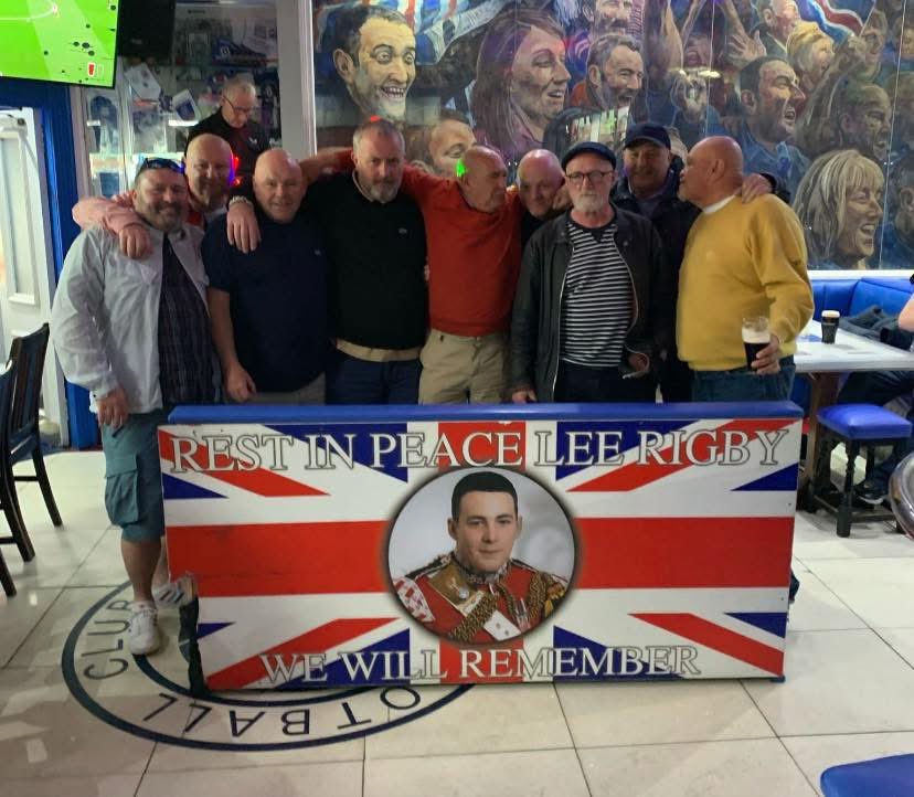 The_Bristol_Bar's tweet image. Today we were joined by ….. 

Chelsea and Dundee Lads 

Thanks for visiting lads and enjoy your night at the Bristol Bar

🇬🇧🤝 Rule Britannia 🤝🇬🇧

#chelsea #bristolbar #rulebritannia