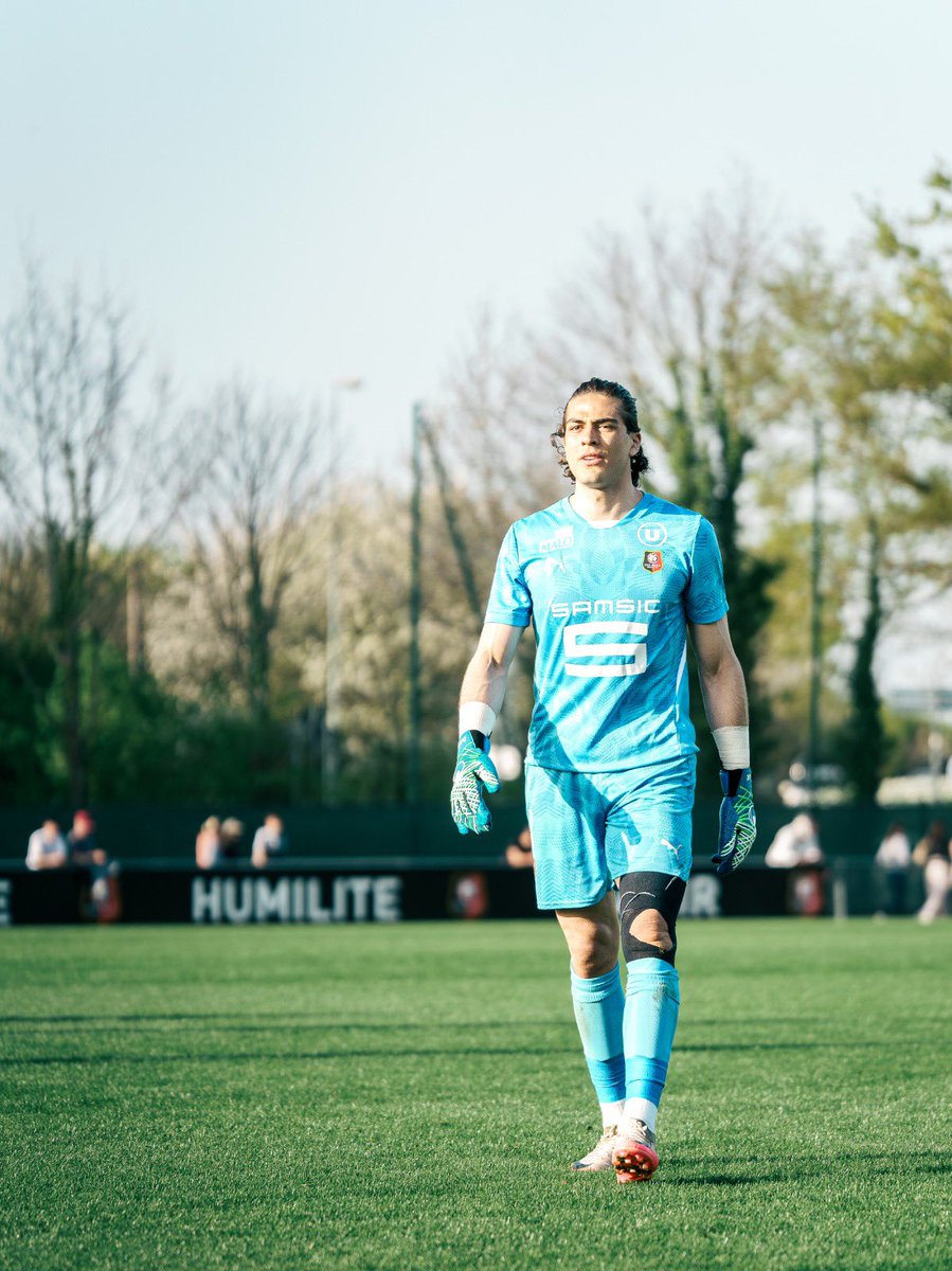 doganalemdar16's tweet photo. Je suis très heureux de jouer mon premier match après ma grave blessure…
Je tiens à remercier notre médecin, notre équipe médicale et nos entraîneurs pour leur soutien ininterrompu jusqu’à présent…
De bons jours m’attendent! 
💪🏻❤️🖤 https://t.co/pCU2BJyIu8