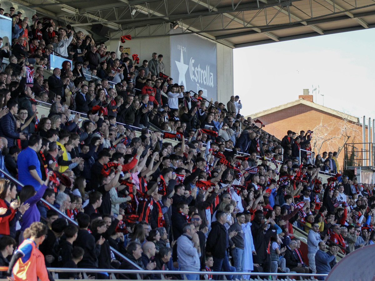 ReusFCR's tweet image. 𝘿𝙀𝙈𝘼̀ 𝘾𝙀𝙇𝙀𝘽𝙍𝙀𝙈 𝙅𝙐𝙉𝙏𝙎 𝙇’𝘼𝙎𝘾𝙀𝙉𝙎, 𝙍𝙊𝙄𝙂-𝙄-𝙉𝙀𝙂𝙍𝙀𝙎! ❤️🖤

🚨 ᴅᴇsᴘʀᴇ́s ᴅᴇʟ ᴘᴀʀᴛɪᴛ ǫᴜᴇ ɴɪɴɢᴜ́ ᴇs ᴍᴏɢᴜɪ ᴅᴇʟ sᴇᴜ sᴇɪᴇɴᴛ, ᴛᴇɴɪᴍ ᴅɪғᴇʀᴇɴᴛs sᴏʀᴘʀᴇsᴇs ᴘʀᴇᴘᴀʀᴀᴅᴇs ᴘᴇʀ ᴠᴏsᴀʟᴛʀᴇs! 🎤🥁

🎟️ ʀᴇᴄᴏʀᴅᴇᴜ ǫᴜᴇ…