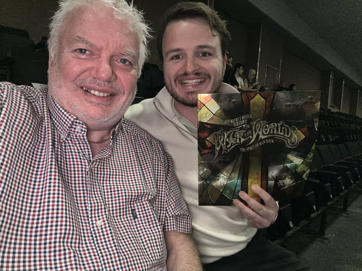 BillAndrews7's tweet photo. @twotwofficial Thanks James!  Bought the album in 1978 finally seeing it live!! #TheEveOfTheWar https://t.co/DJzTGv2YMo