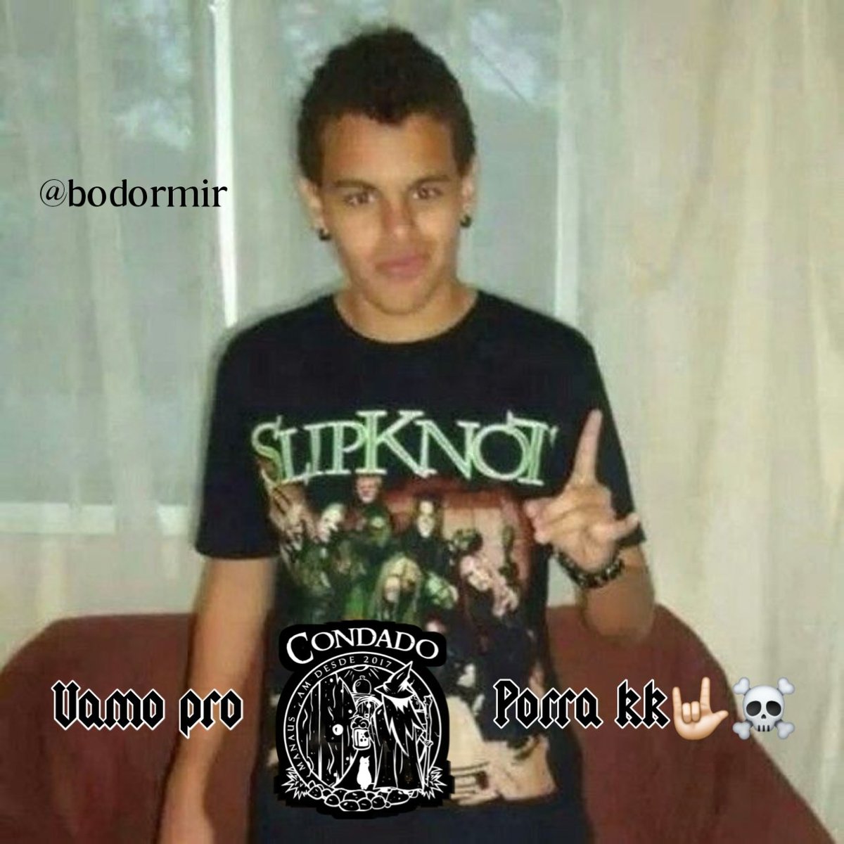 as vezes, dois kikães is janta🛌💤 (@bodormir) on Twitter photo 