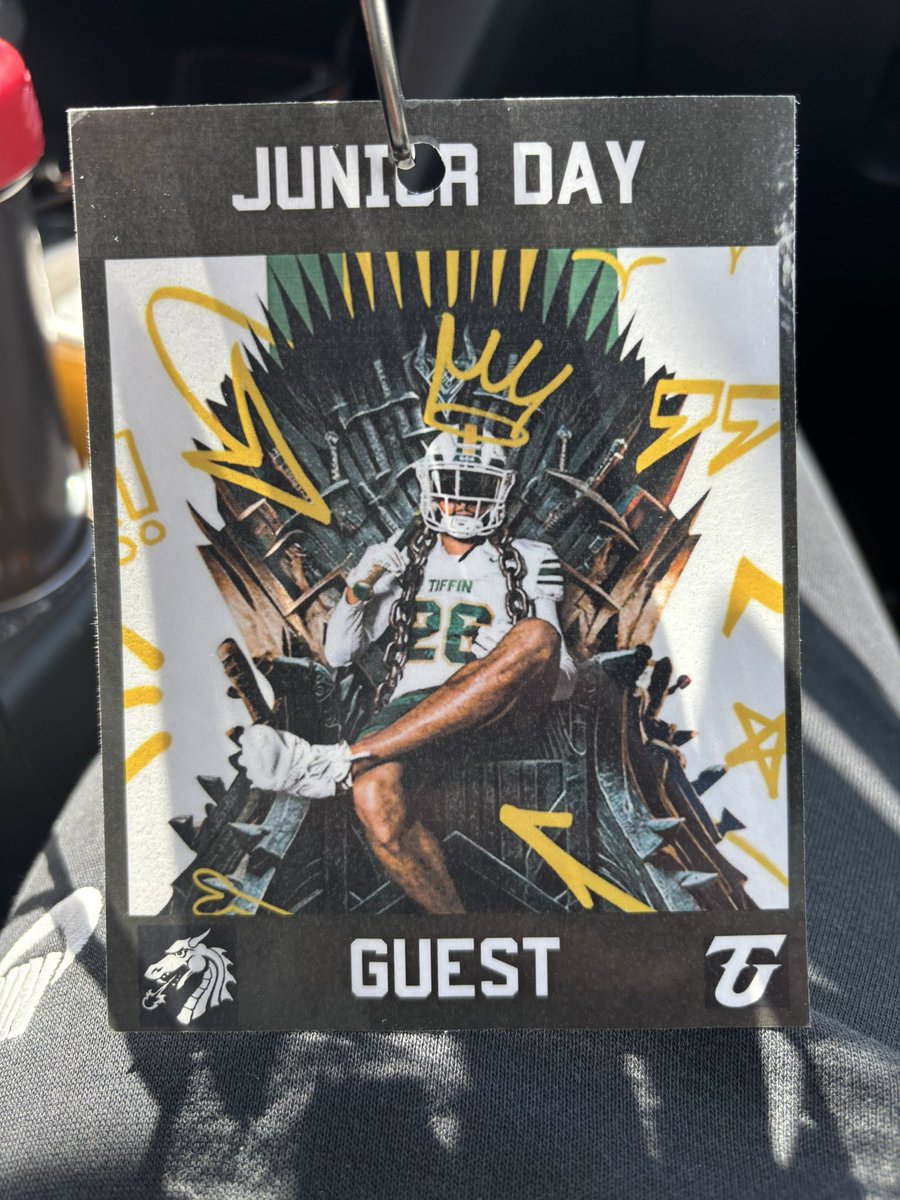 jjholloway1557's tweet photo. Had a great time at @TUDragonFB spring game, great culture and brotherhood!! @HEATHHSFOOTBALL   @EliteDawgz_ @CoachTOJr https://t.co/xhbLGSTAWB