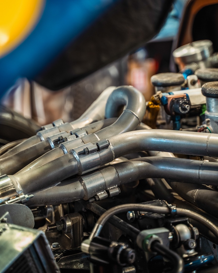 FastLaneSTL's tweet image. Our team knows classic cars inside and out from routine maintenance to performance upgrades. Whether you need a tune-up, A/C, or a brake upgrade for extra stopping power, we’re here to keep your ride running strong.  

📍 St. Charles, MO
📞 636-940-9969
🛜 fastlanecars.com/maintenance