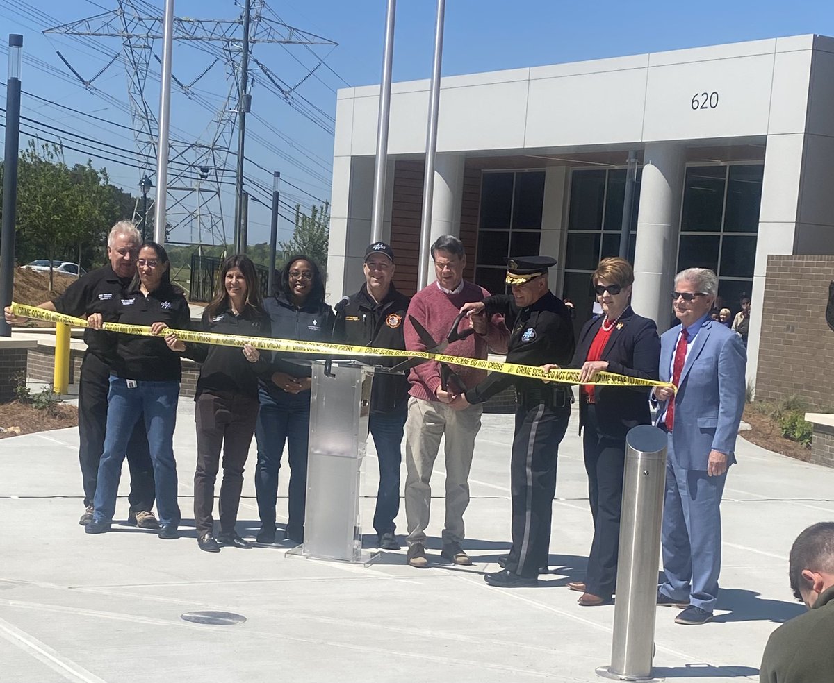 🔵Great to attend <a href="/SandySprings_PD/">Sandy Springs Police</a> <a href="/SandySpringsGA/">City of Sandy Springs, GA</a> crime tape cutting Grand Opening. It’s great to be a SPRINGER!