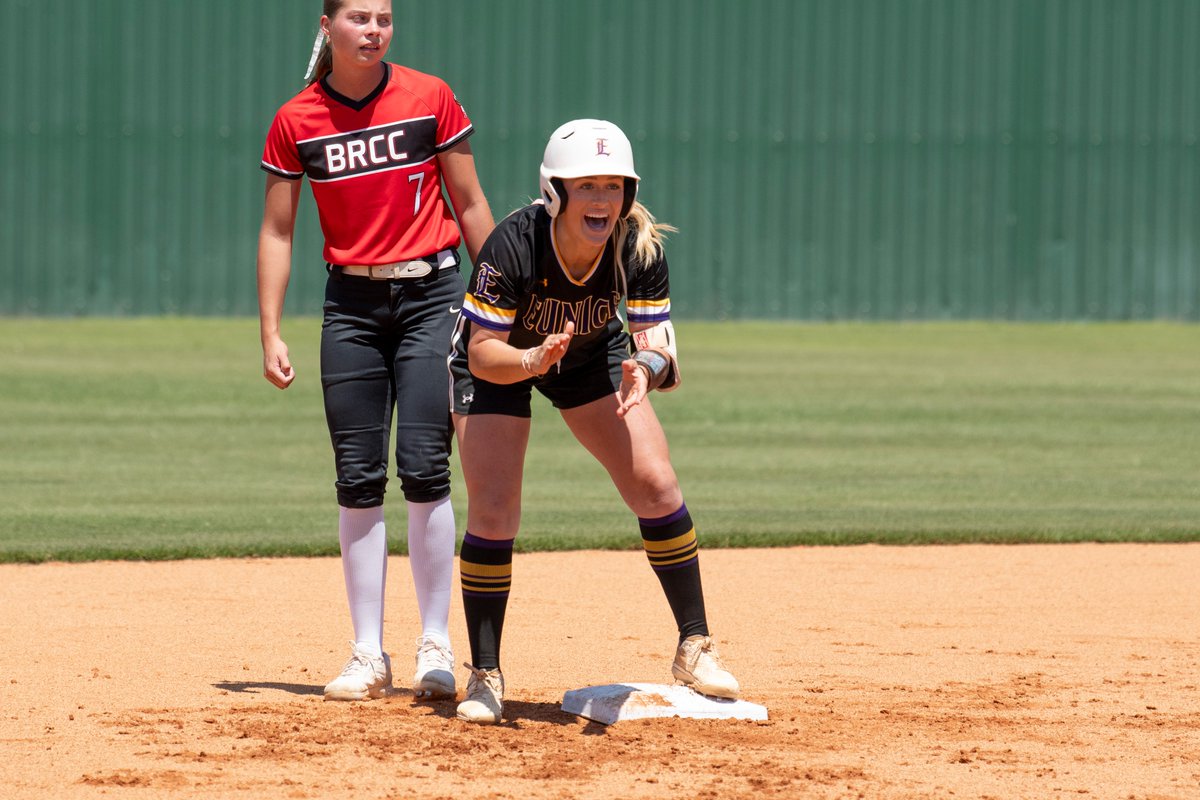 LSUE Softball tweet media