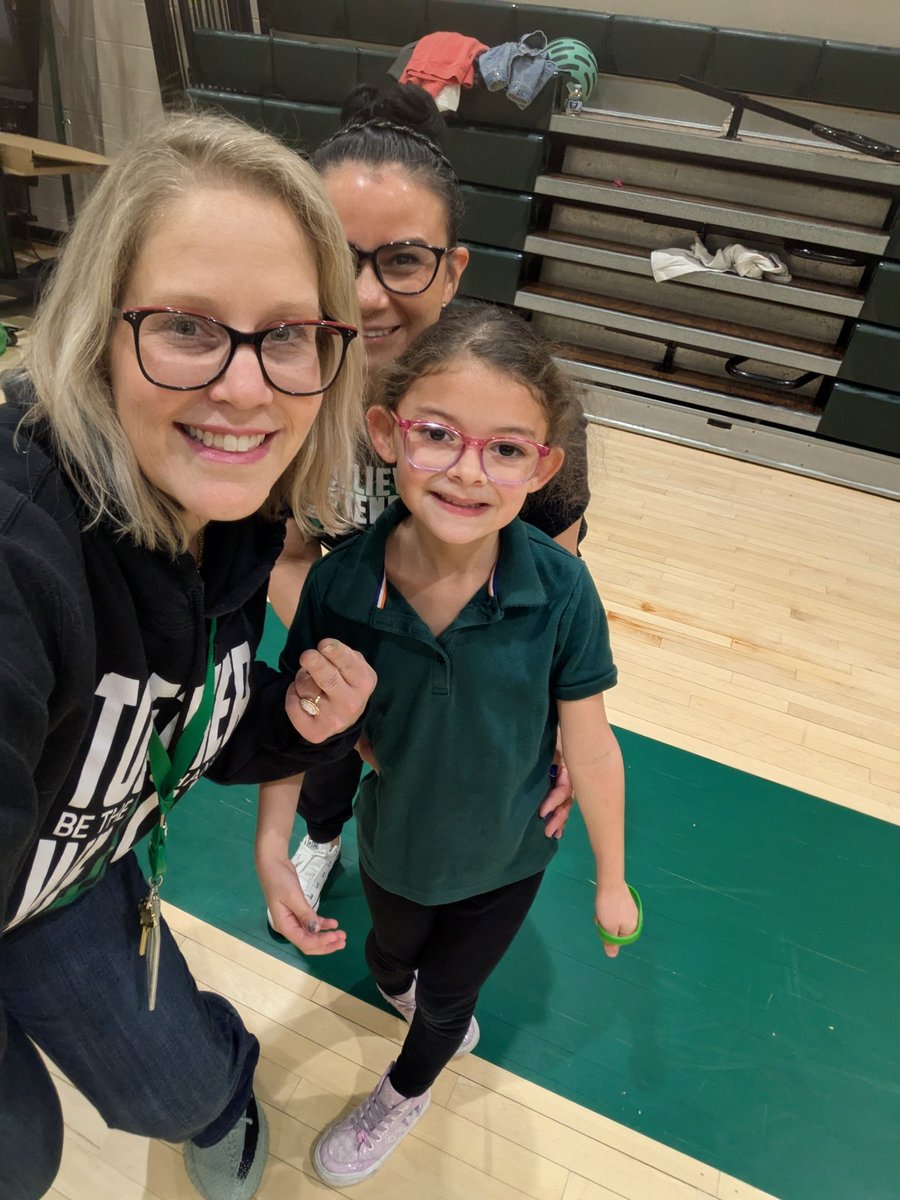 Our Attendance officers put together a great celebration! So much fun dancing and celebrating w/so many "littles' and their AWESOME ATTENDANCE AT SCHOOL! #ATTENDANCEMATTERS #Gregorystudentsrock #proudcounselor #TogetherWeCan
