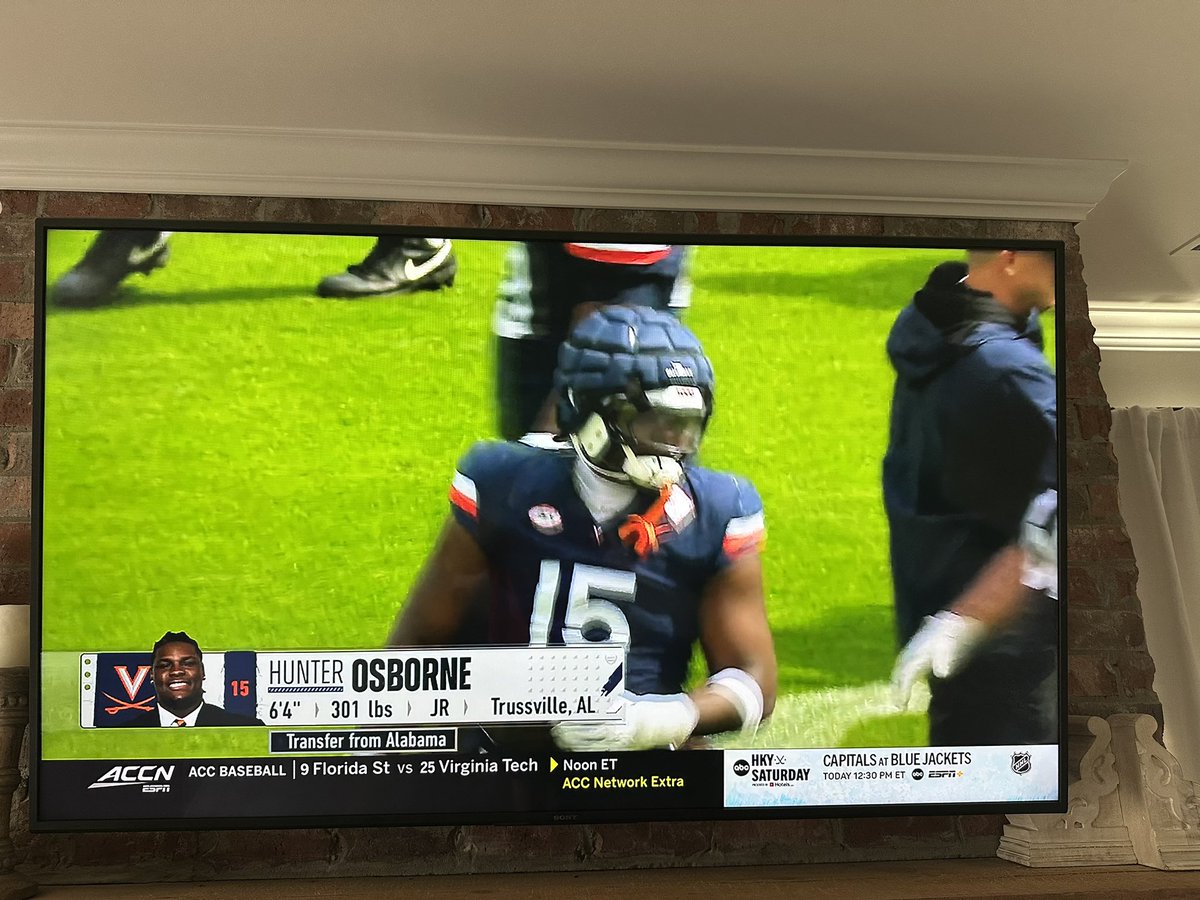 Great day to watch former Huskies. <a href="/HuskyFast/">Hewitt-Trussville FB</a> <a href="/hunterrosborne/">Hunter Osborne</a> in Virginia’s spring game and <a href="/rileyquick12/">rileyquick</a> takes the mound for Bama at 2:00.