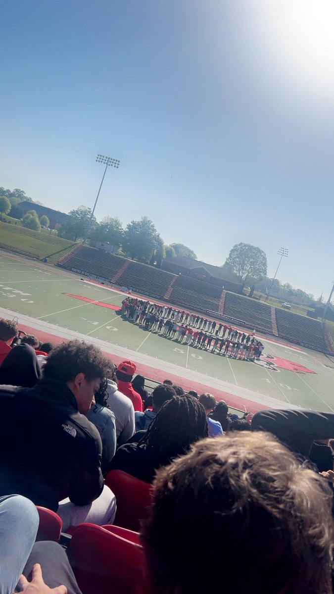 Had a great experience and junior day today <a href="/GWUFootball/">Gardner-Webb Football</a> thanks for having me can’t wait to get back up here‼️‼️<a href="/coach_liner/">Coach Chris Liner</a> <a href="/Tb8Butler/">Tom Butler</a> <a href="/CoachMiller56/">Amsey Miller</a> <a href="/Mstout_3/">Coach Quon</a> <a href="/CoachReisert/">Cris Reisert</a> <a href="/CoachTylerJohns/">Tyler Johns</a> @ghs_football24