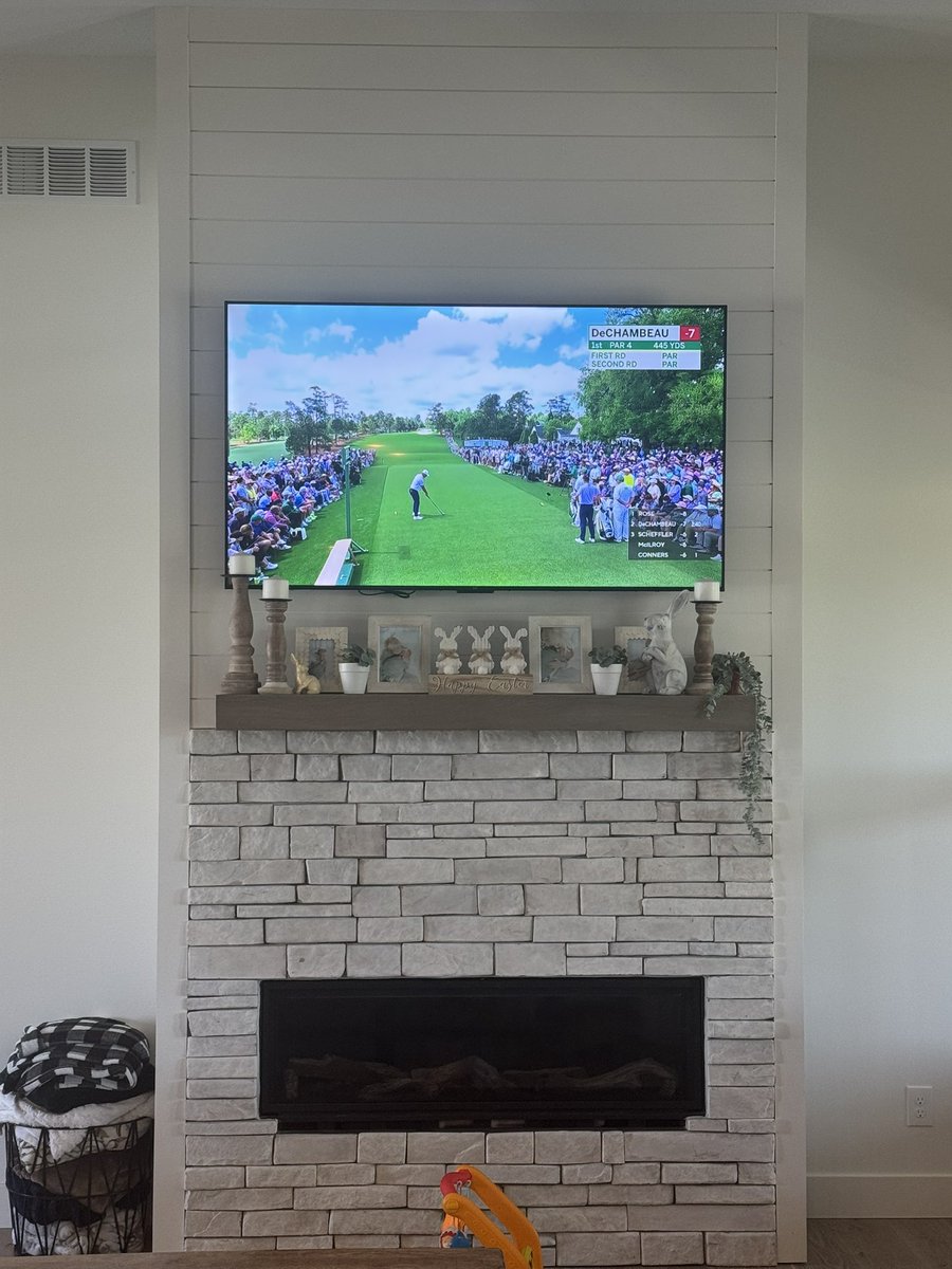 SamTurnerMO's tweet photo. Wife: You don’t have to fold all that laundry. 
Me: Honey I’ll do whatever you want me to as long as I’m in front of a television. #Masters2025 https://t.co/7XkjpTCVNp