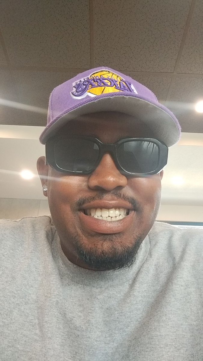 EmilLambey's tweet photo. @Angelfeernandz Yes https://t.co/TfT6dL1HXX