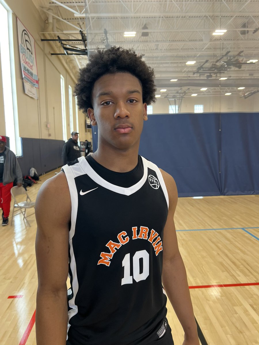 Brandon Ramsey (@bramseyksr) on Twitter photo Devin Cleveland (Kenwood Academy 2027) showed why he is a Top 25 prospect nationally.
He was absolutely on fire from deep for Mac Irvin Fire 16u while Elijah King (South Bend St. Joseph H.S. 2027) dominated with his strength and physicality.
<a href="/PHCircuit/">Prep Hoops Circuit 🏀</a> #PHChiTownTipOff Devin Cleveland (Kenwood Academy 2027) showed why he is a Top 25 prospect nationally.
He was absolutely on fire from deep for Mac Irvin Fire 16u while Elijah King (South Bend St. Joseph H.S. 2027) dominated with his strength and physicality.
<a href="/PHCircuit/">Prep Hoops Circuit 🏀</a> #PHChiTownTipOff