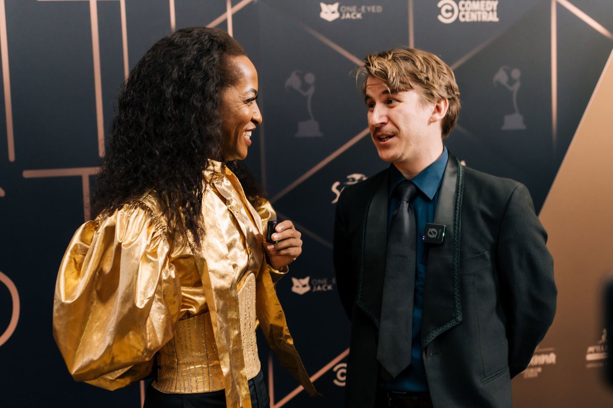 The comedy streets are in a mood to laugh tonight at the Savanna Comics Choice Awards #savannacca