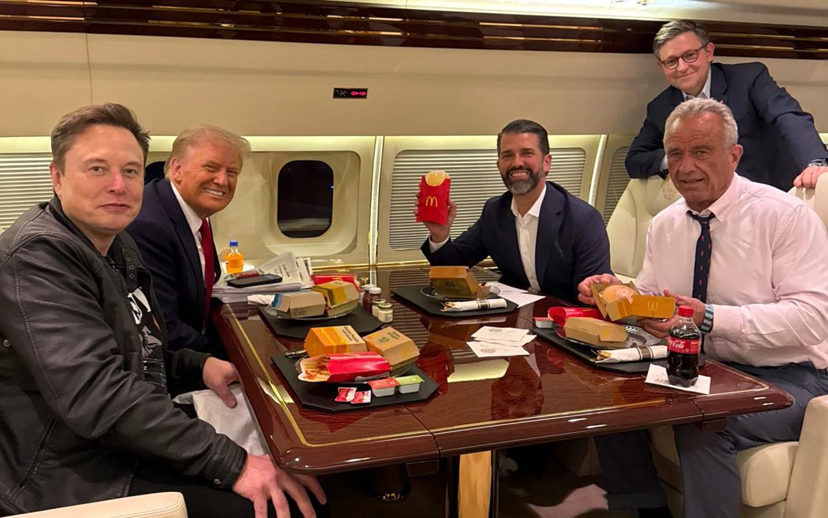 JudyVonTschudi's tweet photo. @GeneralMCNews Coming from a guy that eats McDonalds and washes it down with a Coke.  What a joke! https://t.co/VB4eVfNe6H